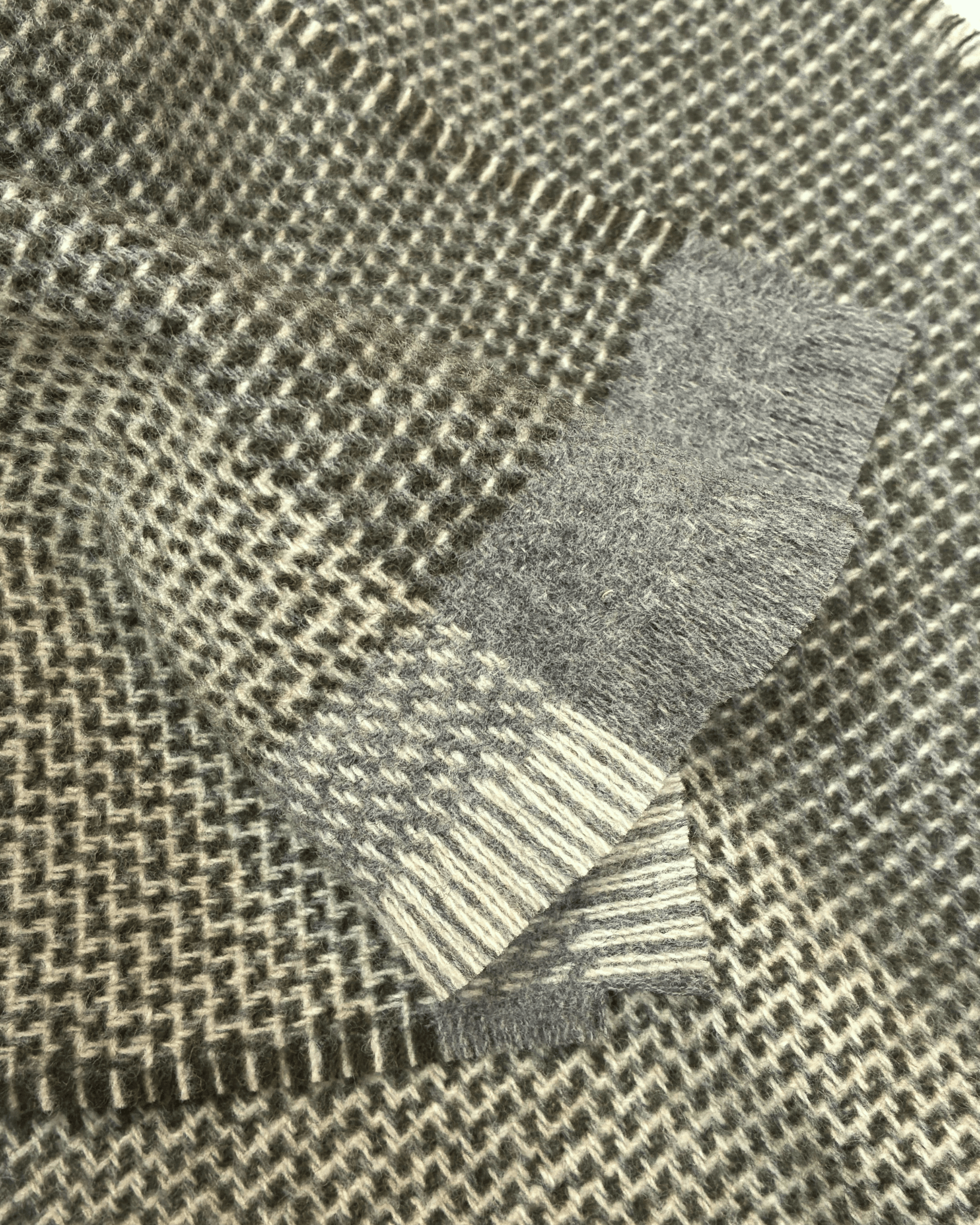 Moss/Grey Tweed Merino Lambswool Scarf - Cushendale Woollen Mills