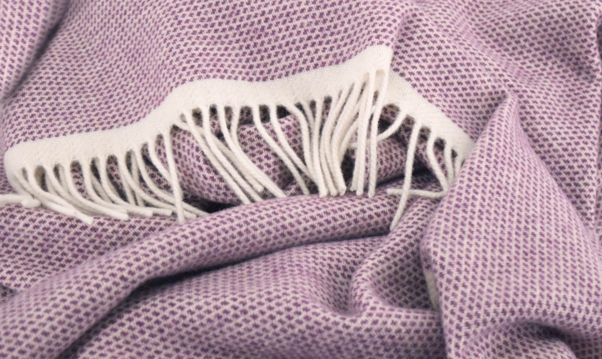 Mauve Duiske Lambswool Throw Blanket - Cushendale Woollen Mills