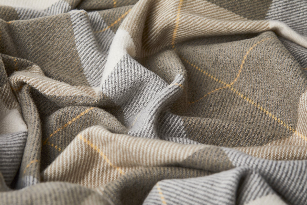 Loam Glynn Lambswool Throw Blanket - Cushendale Woollen Mills
