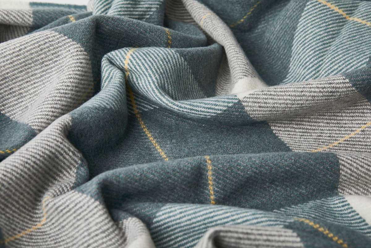 Sage Glynn Lambswool Throw Blanket - Cushendale Woollen Mills